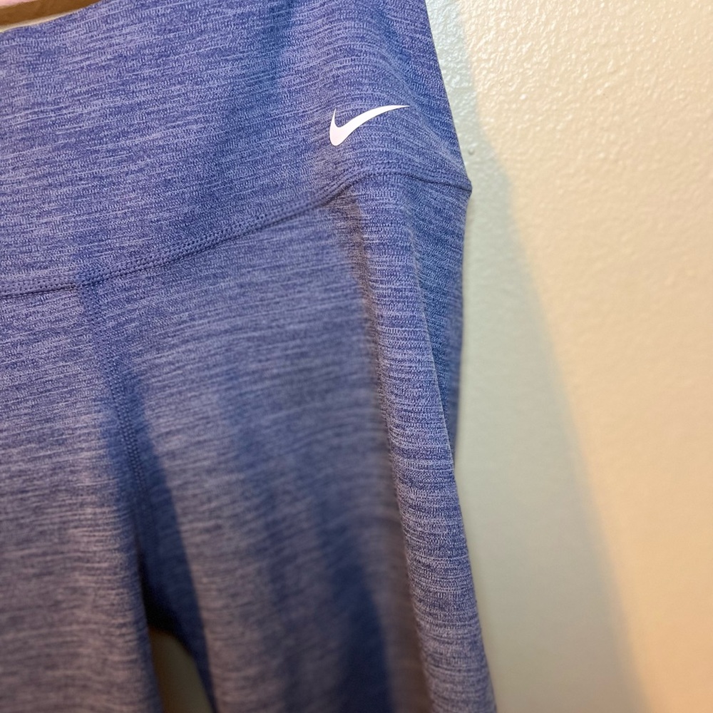 ✨SOLD✨ Nike One Biker shorts Medium - Picture 9 of 10